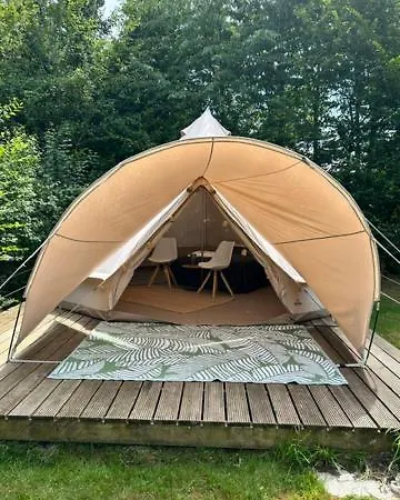 Bell Tent Op Wellness Stoltenborg Luxury tent *