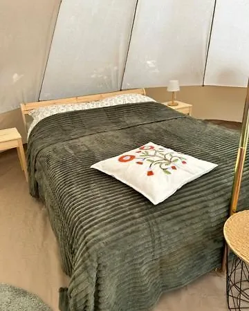 Bell Tent Op Wellness Stoltenborg * Meddo